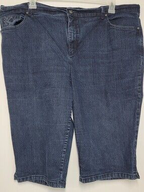 Gloria Vanderbilt Dark Blue Denim Peddle Pushers 22W Excel. Condition